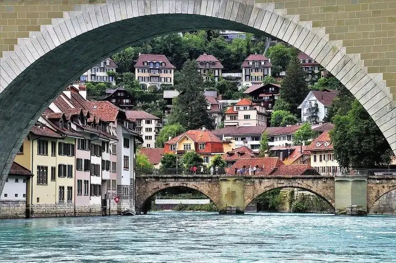 蒙特娄 Montreux – 伯恩